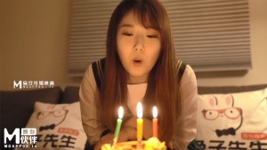 Kojima Rin was given a special birthday by her adoptive father.